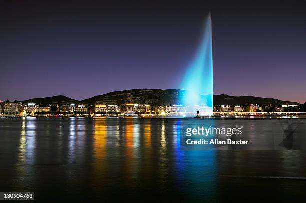 view of 'jet d'eau' fountain - geneva location imagens e fotografias de stock