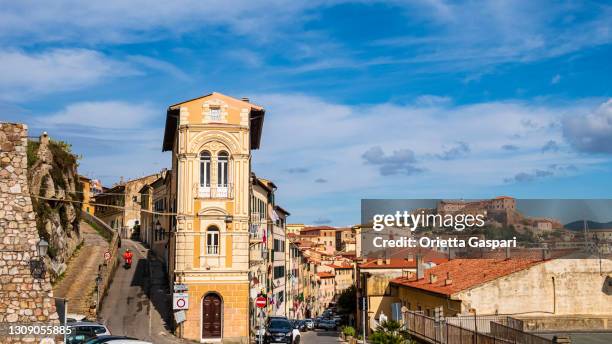 portoferraio, the old town (elba, tuscan archipelago, italy) - portoferraio stock pictures, royalty-free photos & images