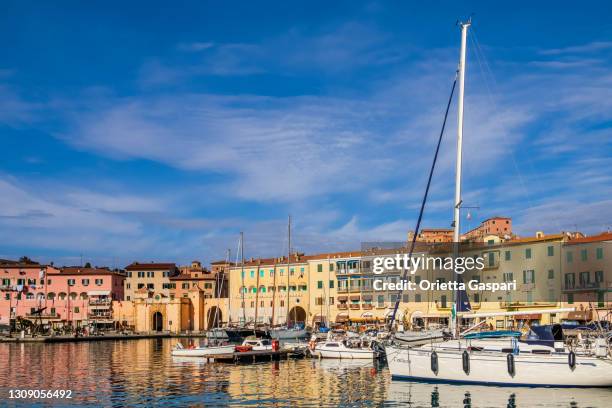 portoferraio, old town & marina (elba, tuscan archipelago, italy) - portoferraio stock pictures, royalty-free photos & images