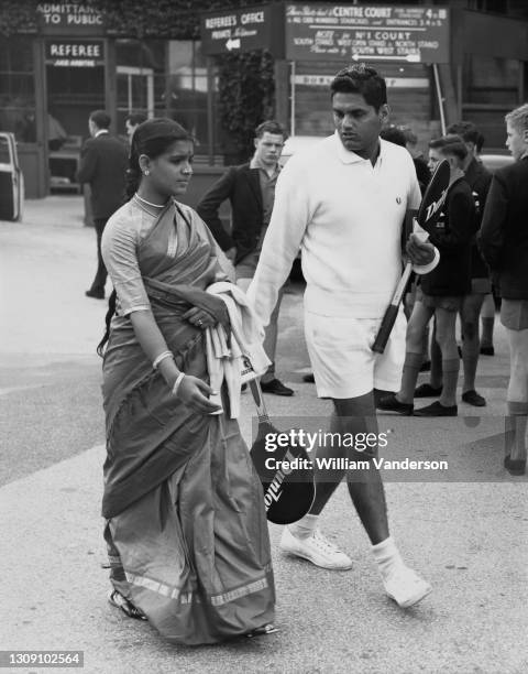 Krishan Ramanathan 22 Ramanathan Krishnan India Stock Photos, High-Res Pictures, and ...