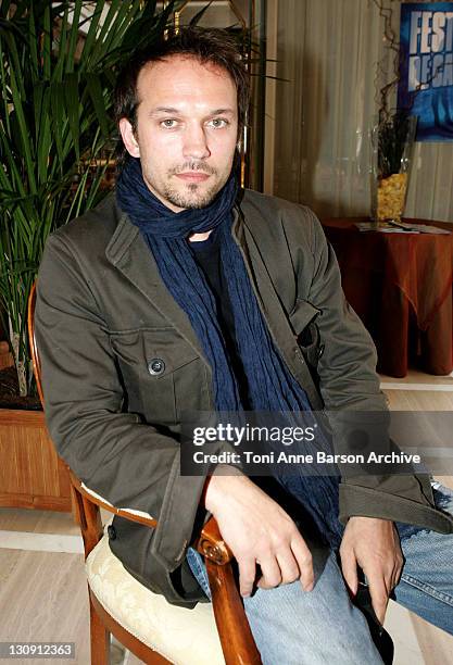 Vincent Perez during 2004 Cannes Film Festival - Vincent Perez "Bienvenue En Suisse" Photo Session for Vogueparis.com at Palais Des Festivals in...