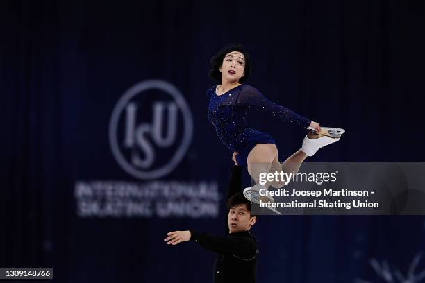 Wenjing Sui and Cong Han of China compete in the Pairs Free Skating during day two of the the ISU World Figure Skating Championships at Ericsson...