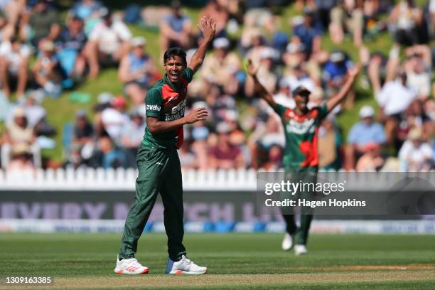 Mustafizur Rahman of Bangladesh appeals unsuccessfully for the wicket of Devon Conway of New Zealand during game three of the One Day International...