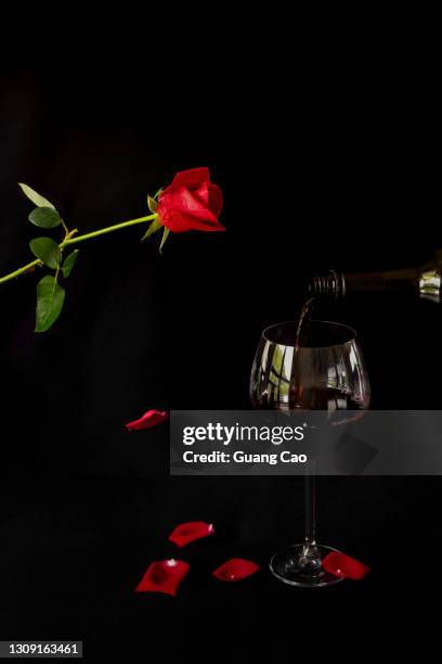 1,314 Red Rose Black Background Photos and Premium High Res Pictures - Getty Images 1,314 Red Rose Black Background Photos and Premium High Res Pictures - Getty Images
