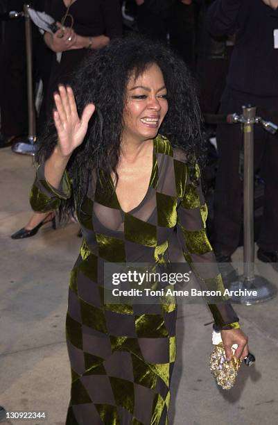 Diana Ross during 2002 Vanity Fair Oscar Party Hosted by Graydon Carter - Arrivals at MortonÂ’s Restaurant in Beverly Hills, California, United...