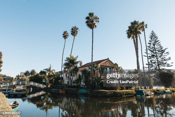 canales de venice beach en los ángeles - venice beach fotografías e imágenes de stock