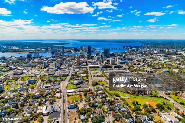 downtown skyline of jacksonville florida - jacksonville - florida stock pictures, royalty-free photos & images