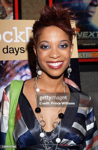 The Last Days Of Left Eye Where To Watch 169 photos et images haute résolution de Last Days Of Left Eye - Getty