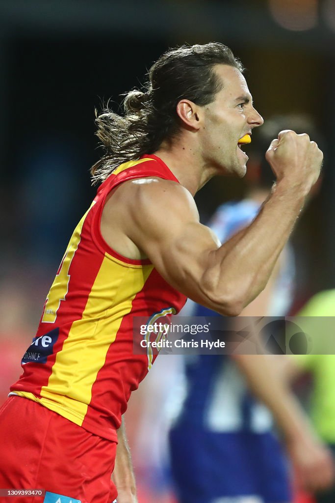 AFL Rd 2 - Gold Coast v North Melbourne