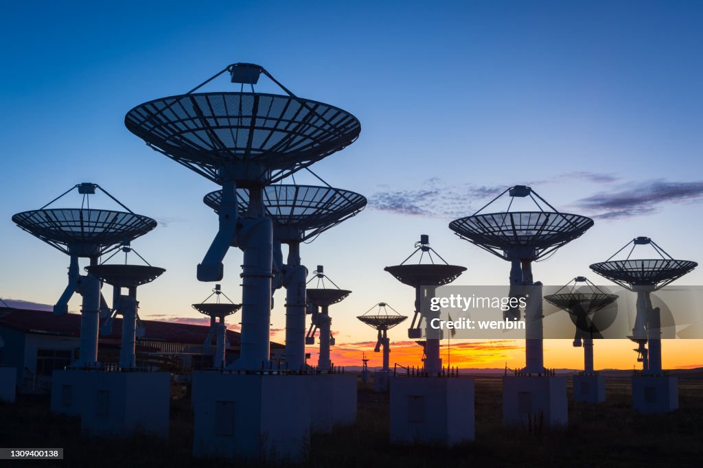 Observatory antenna in the sunse
