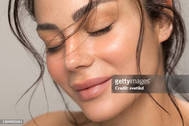 beauty portrait of young woman - no make up stock pictures, royalty-free photos & images