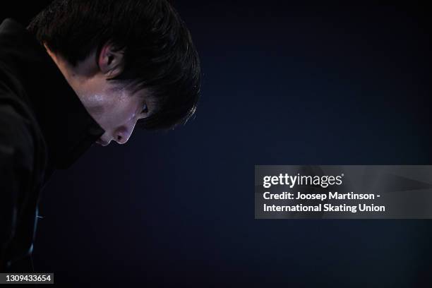 Yuzuru Hanyu of Japan prepares in the Men's Free Skating during day four of the ISU World Figure Skating Championships at Ericsson Globe on March 27,...