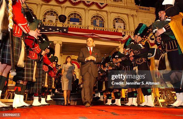 Mayor Rudy Giuliani leaves City Hall for the last time as Mayor of New York City with his girlfriend Judy Nathan as the NYPD and FDNY's Emerald...