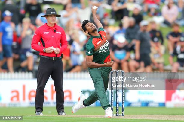 Mustafizur Rahman of Bangladesh bowls during game one of the International T20 series between New Zealand and Bangladesh at Seddon Park on March 28,...