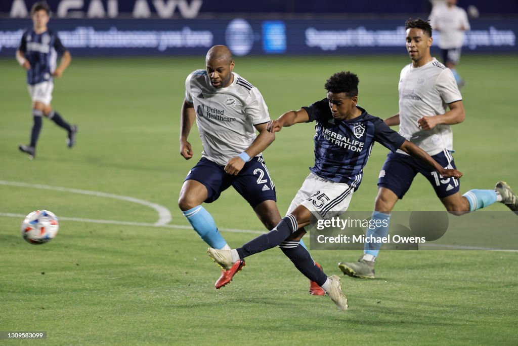 New England Revolution v Los Angeles Galaxy