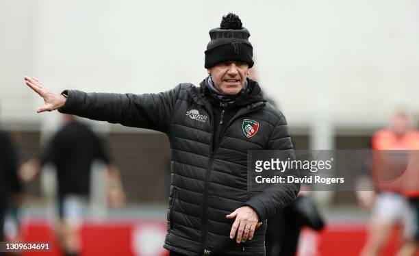 Mike Ford, the Leicester Tigers attack coach issues instructions in the warm up during the Gallagher Premiership Rugby match between Leicester Tigers...