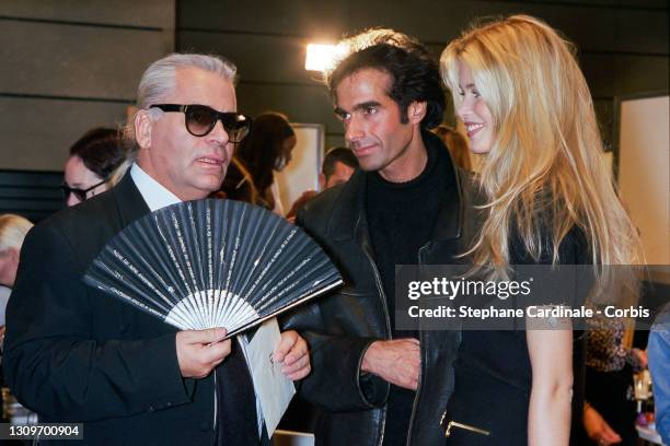 Karl Lagerfeld, David Copperfield and Claudia Schiffer attend the Lagerfeld Ready to Wear Spring/Summer 1995 show as part of Paris Fashion Week on...