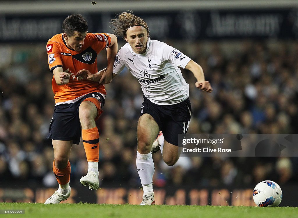 Tottenham Hotspur v Queens Park Rangers - Premier League