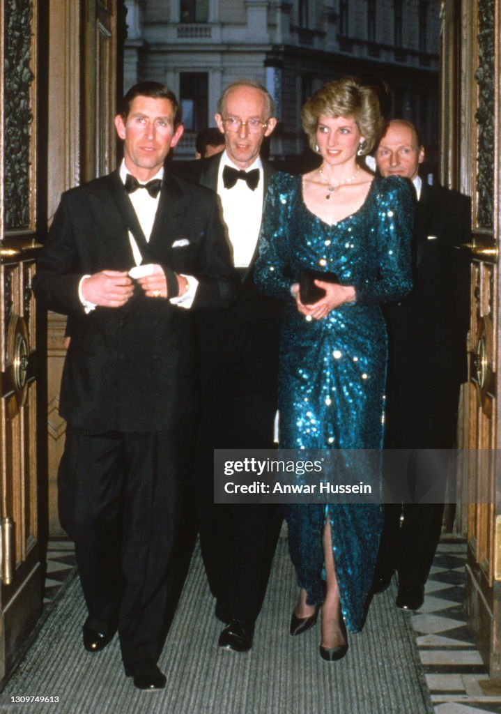 Anwar Hussein Archive