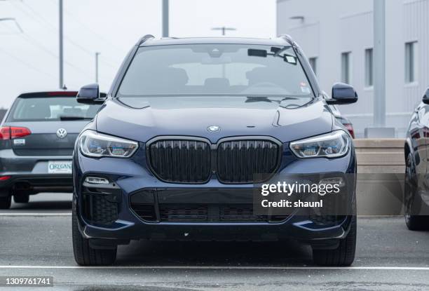 2021 bmw x5 suv - bmw stock pictures, royalty-free photos & images