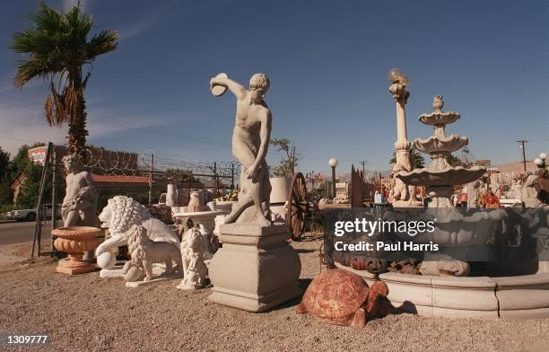 Statuary Display 29 The Statuary Store Stock Photos, High-Res Pictures, and Images ...