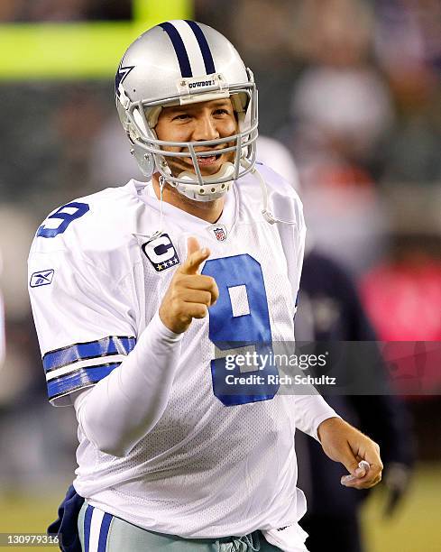 Tony Romo Sweat Tony Romo Cowboys Photos and Premium High Res Pictures - Getty Images