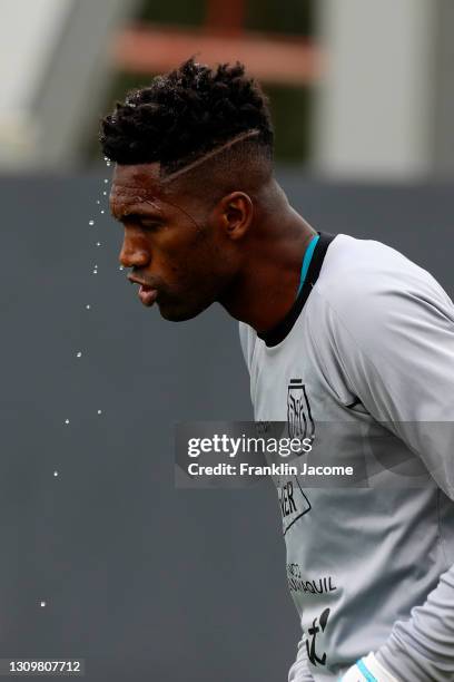 Alexander Dominguez of Ecuador warms up before an international friendly between Ecuador and Bolivia at Banco Guayaquil Stadium on March 29, 2021 in...