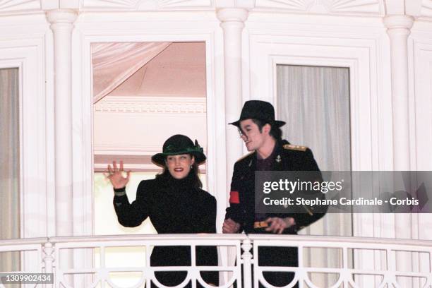 Lisa Marie Presley and Michael Jackson at Disneyland Paris on September 5, 1994 in Coupvray, France.