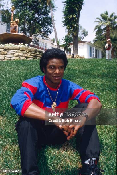 Jermaine Jackson portrait session outside his home, April 30, 1986 in the Encino section of Los Angeles, California.