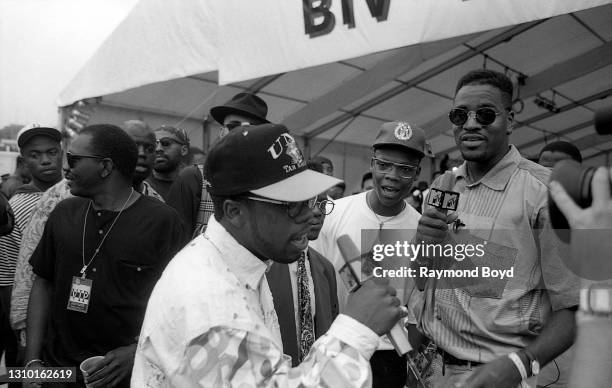 Biv Rapper Bell Biv Devoe In 1991 Photos and Premium High Res Pictures - Getty Images