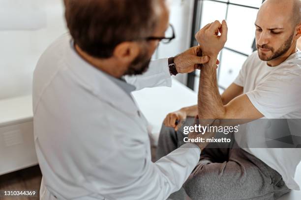 you are doing well - elbow stock pictures, royalty-free photos & images