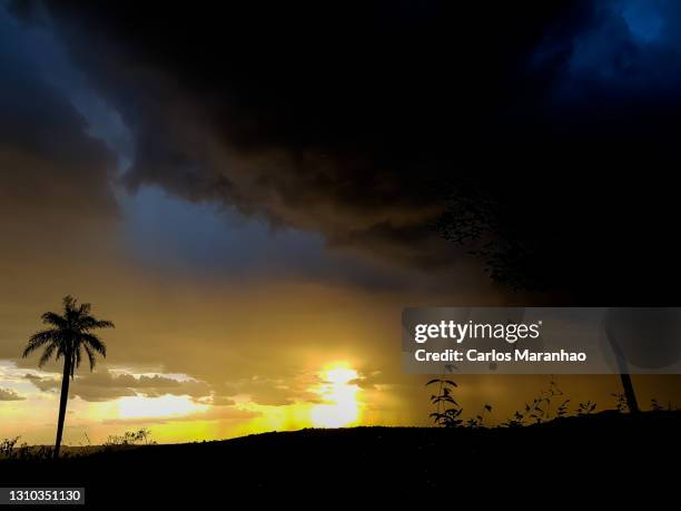 tempestade - tempestade stock pictures, royalty-free photos & images