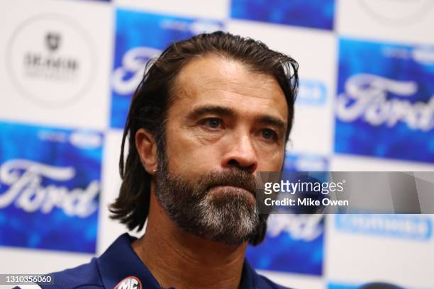 Chris Scott, senior coach of the Cats talks to the media during a Geelong Cats AFL training session at GMHBA Stadium on April 02, 2021 in Geelong,...