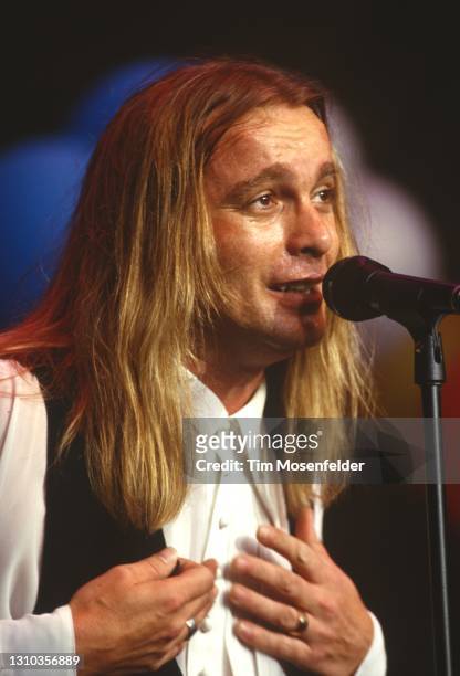 Robin Zander of Cheap Trick performs at Shoreline Amphitheatre on August 17, 1994 in Mountain View, California.