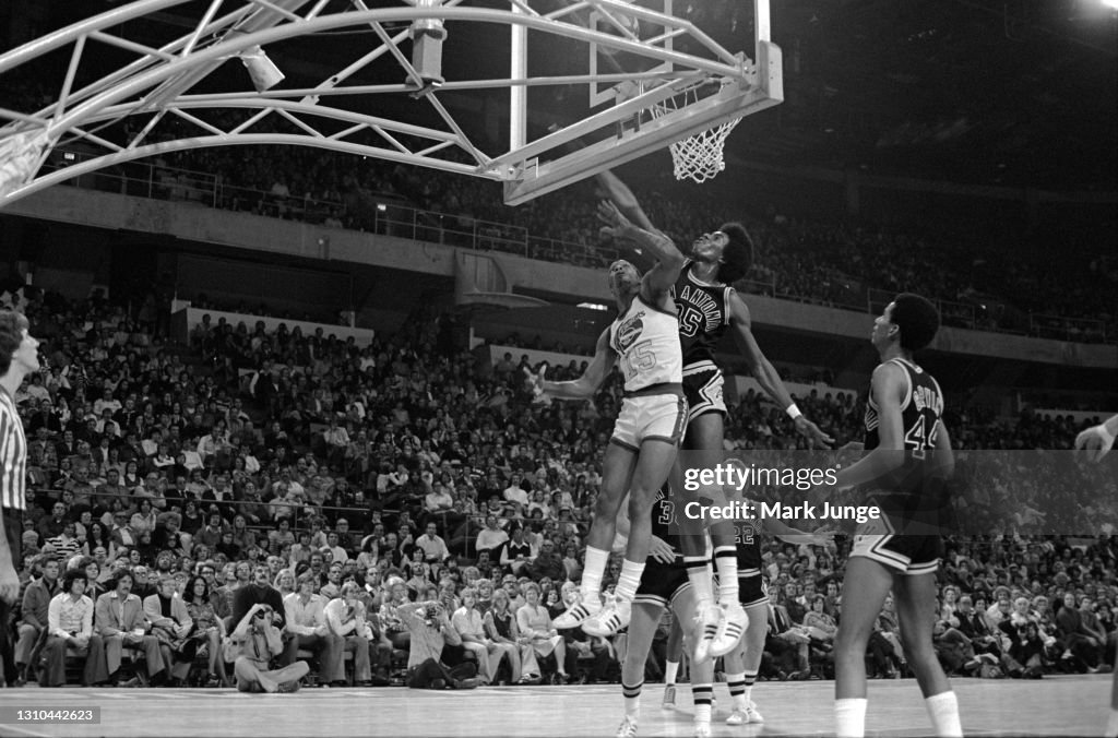 Denver Nuggets v San Antonio Spurs, 1-23-76