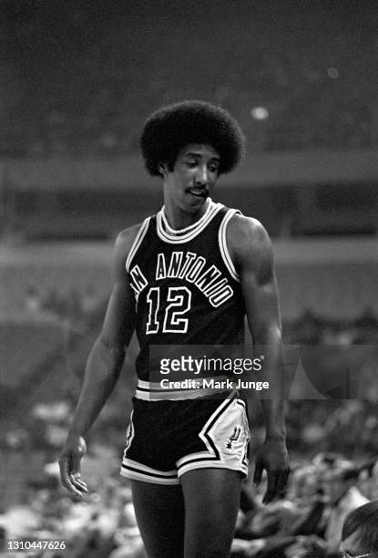 January 23, 1976: San Antonio Spurs guard Mike Gale walks on court during an ABA game against the Denver Nuggets at McNichols Arena on January 23,...