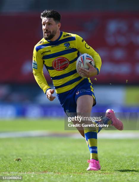 Gareth Widdop of Warrington during the Betfred Super League match between Warrington Wolves and Leigh Centurions at Totally Wicked Stadium on April...