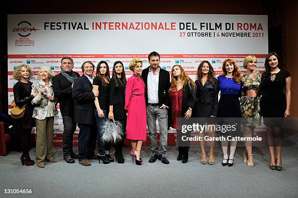 Sydne Rome, Gisella Sofio, Andrea Roncato, guest, guest, guest, Micaela Ramazzotti, Cesare Cremonini, Stefania Barca, Sara Pastore, Rita Carlini,...