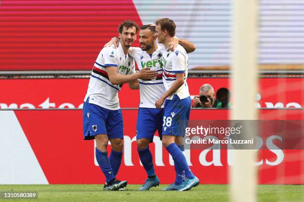 Fabio Quagliarella of U.C. Sampdoria celebrates with teammates Mikkel Damsgaard and Manolo Gabbiadini after scoring their team's first goal during...