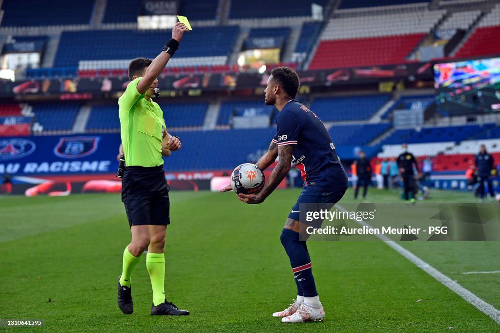 Paris Saint-Germain v Lille OSC - Ligue 1