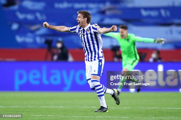 Nacho Monreal of Real Sociedad celebrates their team's victory at full-time after the Copa Del Rey Final match between Real Sociedad and Athletic...
