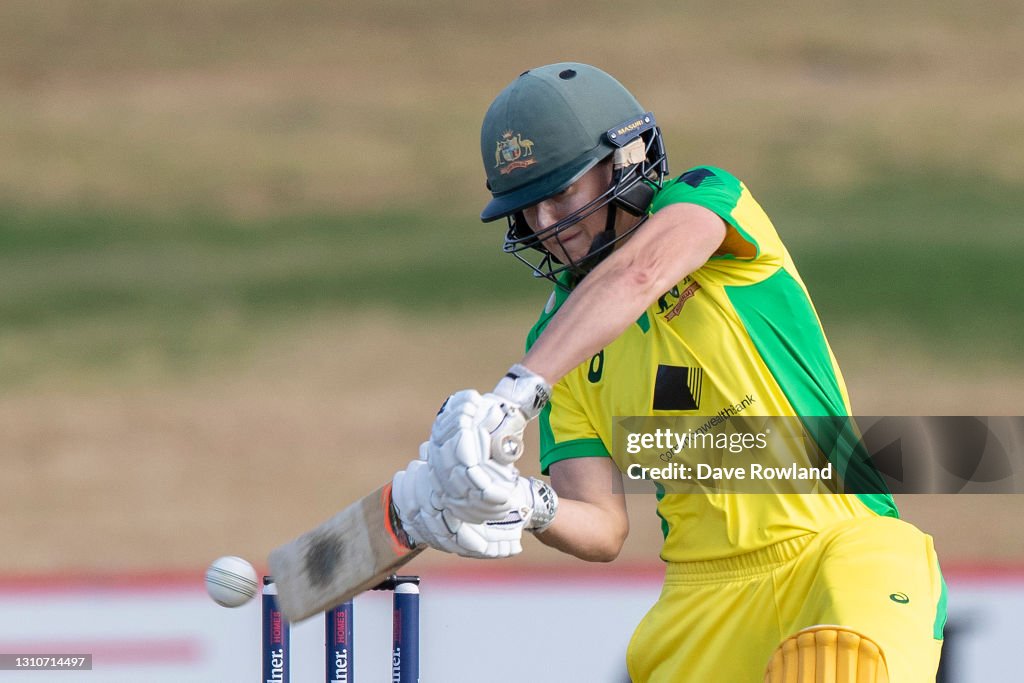 New Zealand v Australia - ODI Game 1