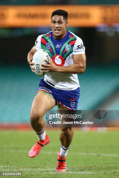 Roger Tuivasa-Sheck of the Warriors runs the ball during the round four NRL match between the Sydney Roosters and the New Zealand Warriors at Sydney...