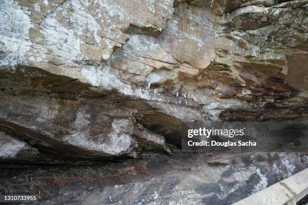 Shale Layers Photos and Premium High Res Pictures - Getty Images