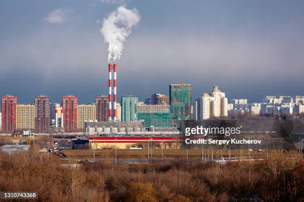 view of moscow districts from kolomenskoye park - district heating stock pictures, royalty-free photos & images