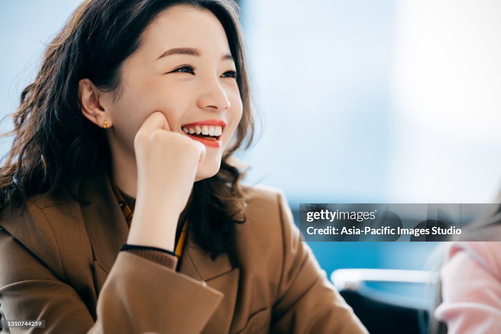 Portrait of Asian businesswoman in office.