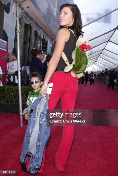 Krista Allen and her son Jake arrive at the premiere of Disney''s "The Emperor''s New Groove" December 10, 2000 at the El Capitan Theatre in...