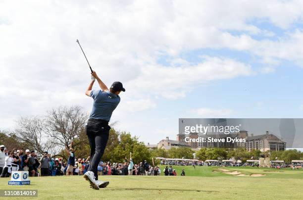 Jordan Spieth plays his shot from the 16th tee during the final round of Valero Texas Open at TPC San Antonio Oaks Course on April 04, 2021 in San...