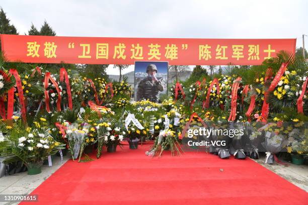 He Hongjun Chen Hongjun Photos and Premium High Res Pictures - Getty Images