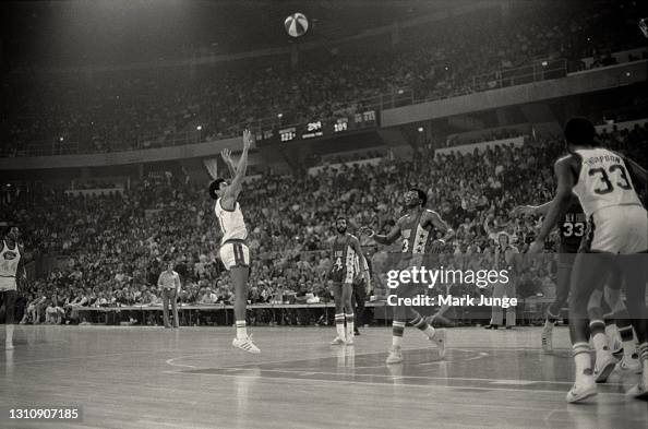 Denver Nuggets v New York Nets, 11-8-75 Denver Nuggets v New York Nets, 11-8-75